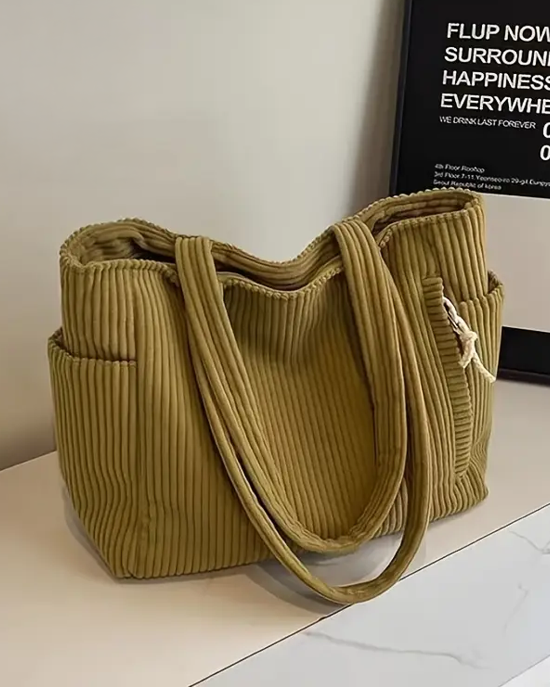 Tilda™ | Gerippte Tragetasche mit Kordel-Detail