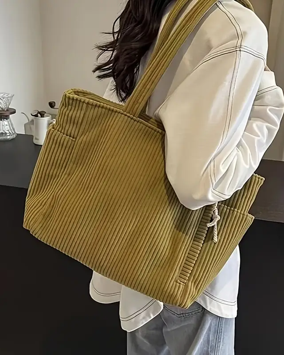 Tilda™ | Gerippte Tragetasche mit Kordel-Detail