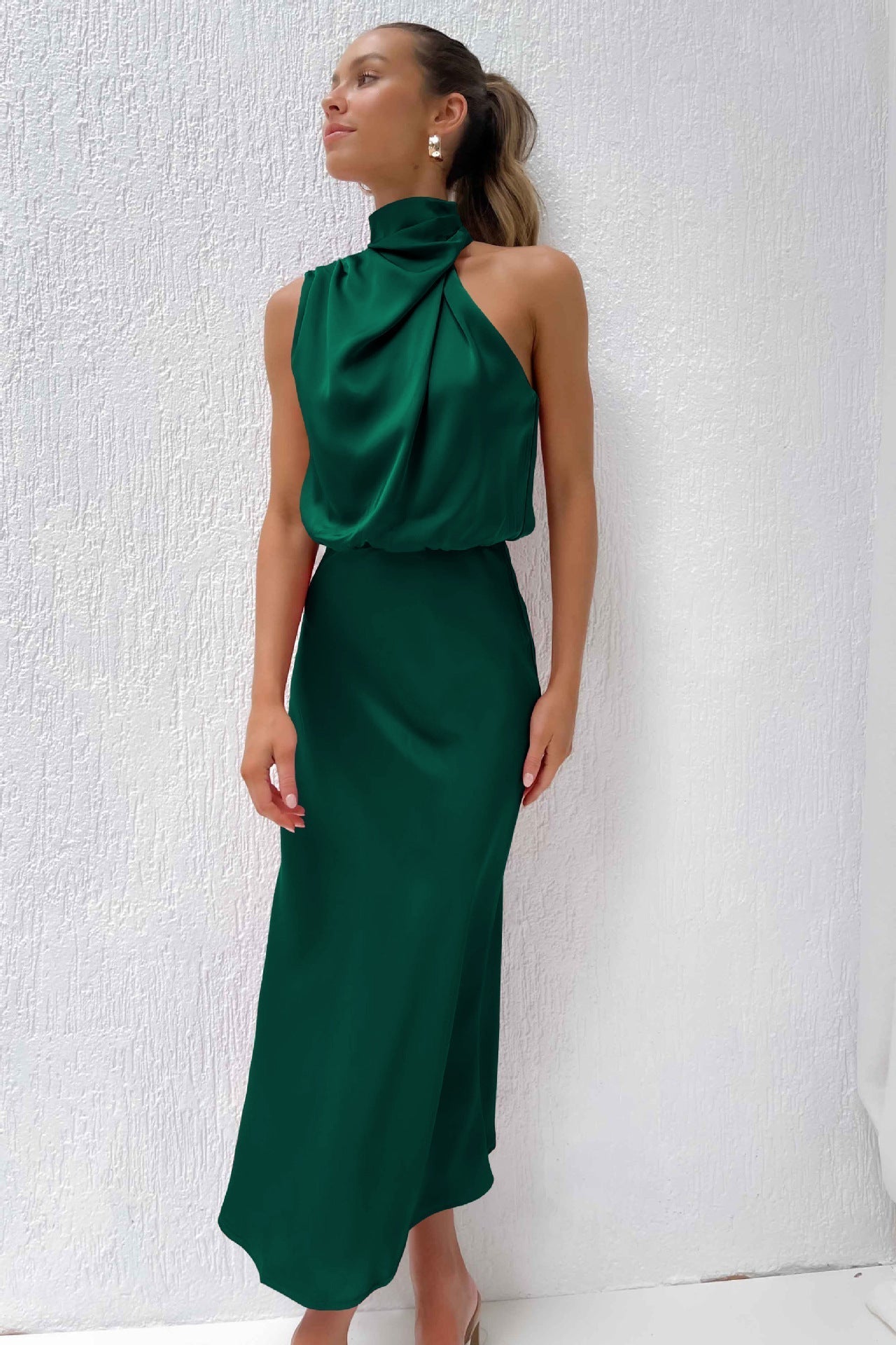 Lydia™ | Langes Kleid mit Halterneck