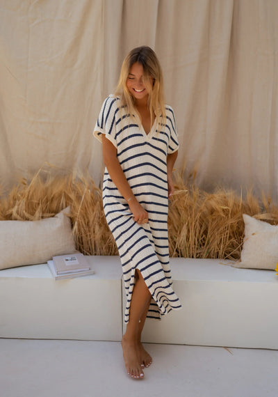SOPHIA™ | DAS GESTREIFTE STRICKKLEID